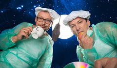 RMF MAXXX wysyła w Polskę wyborczy MAXXXobus, promują to Rock i Jakubek