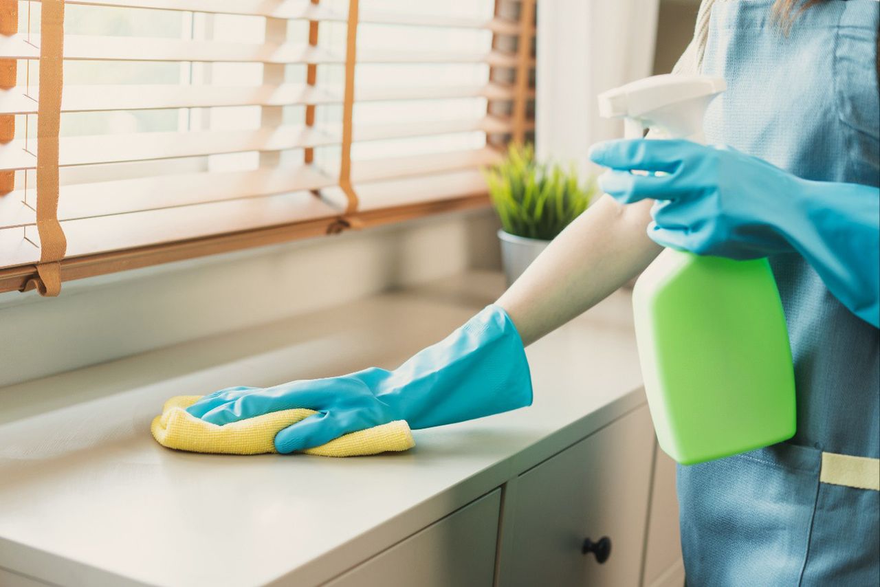 Zatrudniasz sprzątaczkę? Tak możesz narazić się skarbówce