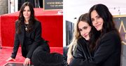 Courteney Cox odsłoniła gwiazdę w Alei Sław! Towarzyszyli jej najbliżsi i ekipa z "Przyjaciół" (ZDJĘCIA)