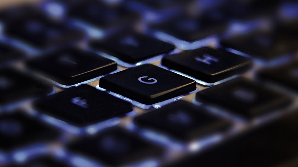 Windows 11: Jak tworzyć własne skróty klawiszowe?