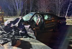 Bielsko-Biała. Koszmarny wypadek. Auto do kasacji, kierowca kompletnie pijany i agresywny