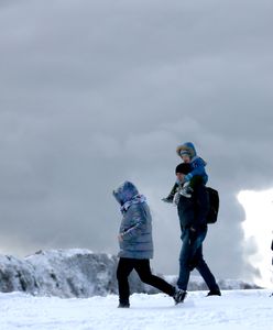 Zmiana terminu ferii zimowych. Premier Mateusz Morawiecki ogłasza najnowsze obostrzenia