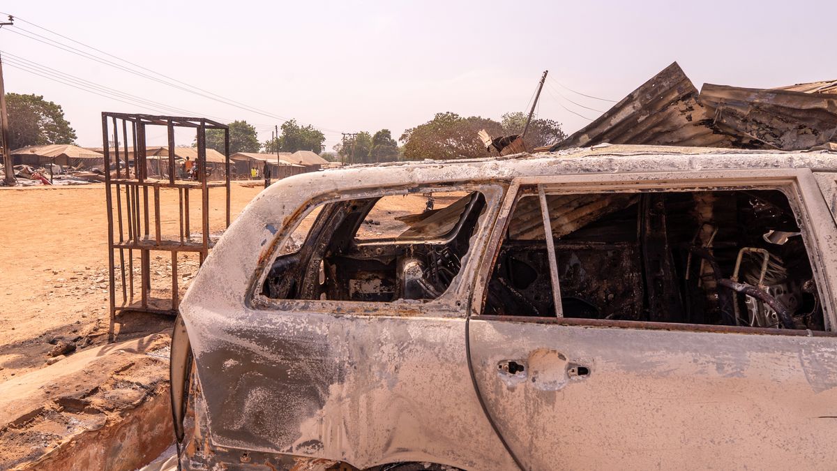 Skutki jednego z ataków w Nigerii — zdjęcie ilustracyjne