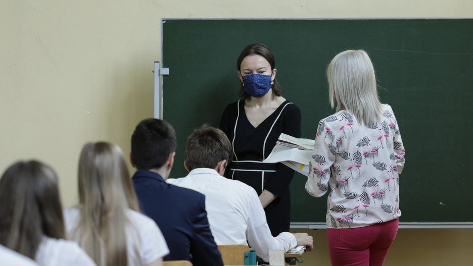 Matura 2020. Historyczny egzamin z nowymi procedurami. Pierwszy dzień okiem nauczycieli