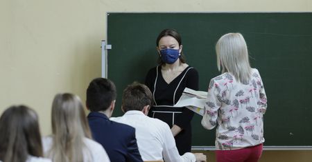 Matura 2020 okiem nauczycieli. Pierwszy dzień bez niespodzianek. Są obawy przed kolejnymi
