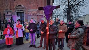 Leszno: Ulicami miasta przeszła Droga Krzyżowa