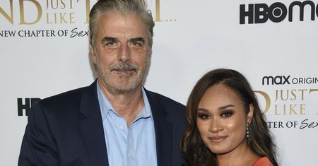 Chris Noth i Tara Wilson rozwiodą się? "Sprawy wiszą na włosku"