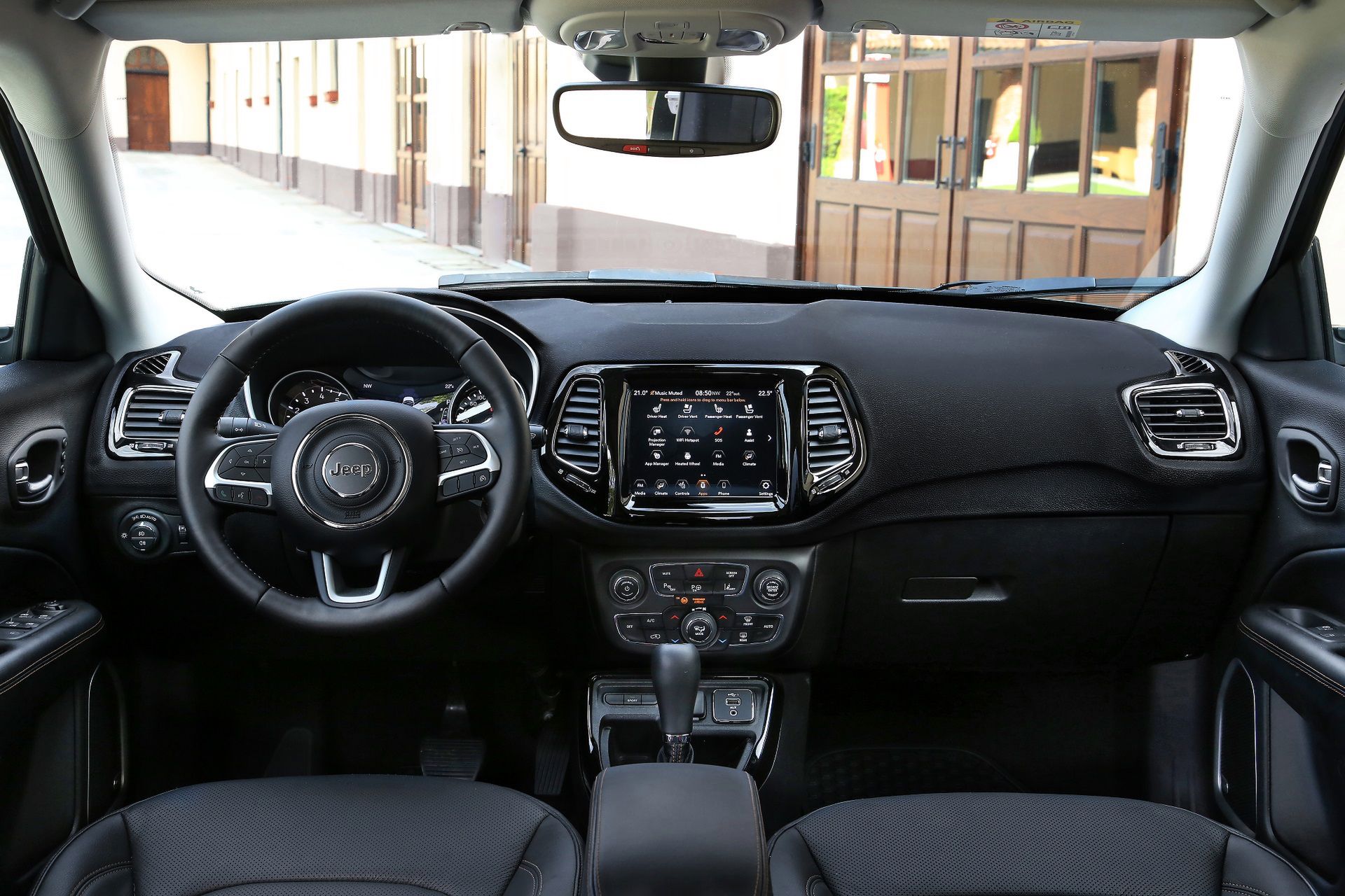 Jeep Compass (2020) (fot. FCA)