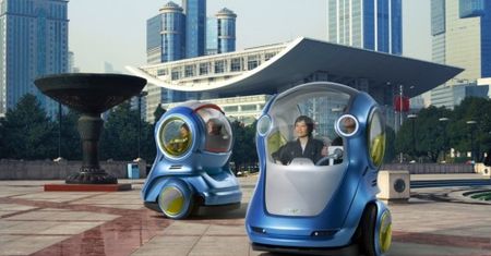 Dwuosobowy segway receptą na zatłoczone miasta