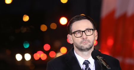 Orlen wycofuje ze sprzedaży jedną z gazet. Daniel Obajtek oficjalnie potwierdza