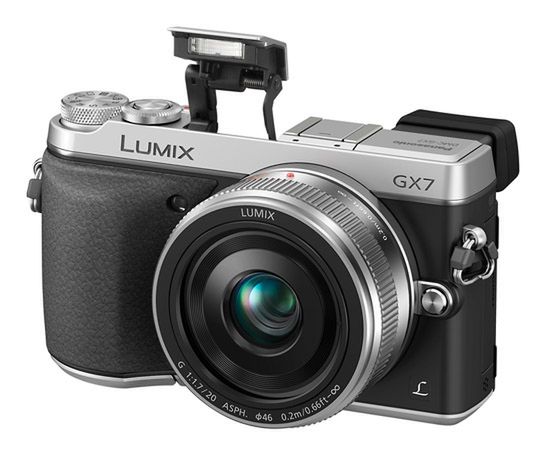 Panasonic Lumix GX7 - stabilizowana matryca i odchylany wizjer w nowym stylu