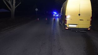 Rosocha: 70-letni pieszy zginął pod kołami Mercedesa. Kierowca miał zakaz prowadzenia aut