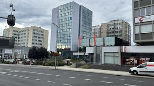 Wielka dziura w ulicy Bohaterów Westerplatte w Zielonej Górze. I nie tylko. Co nas czeka po Winobraniu?