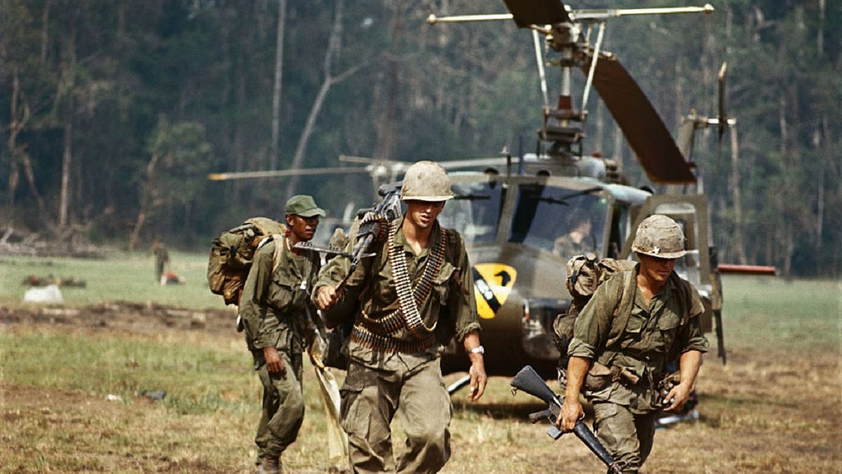 Wojna w Wietnamie trwała prawie 2 dekady.W trakcie jej trwania zmarło mniej Amerykanów niż w wyniku zakażenia koronawirusem.