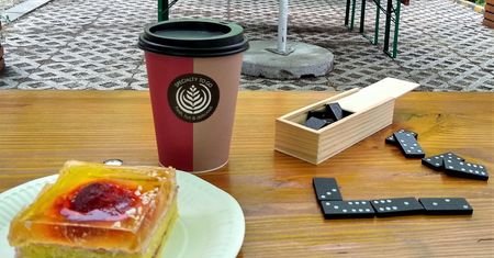 Bielsko-Biała. Relaks z nadzieją w Klimczokówce. Kupisz kawę i ciastko, pomożesz w terapii