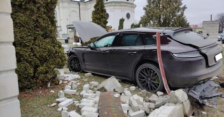 Wyjazd na niedzielną mszę kosztował ich 1100 zł. Ale to nie koniec
