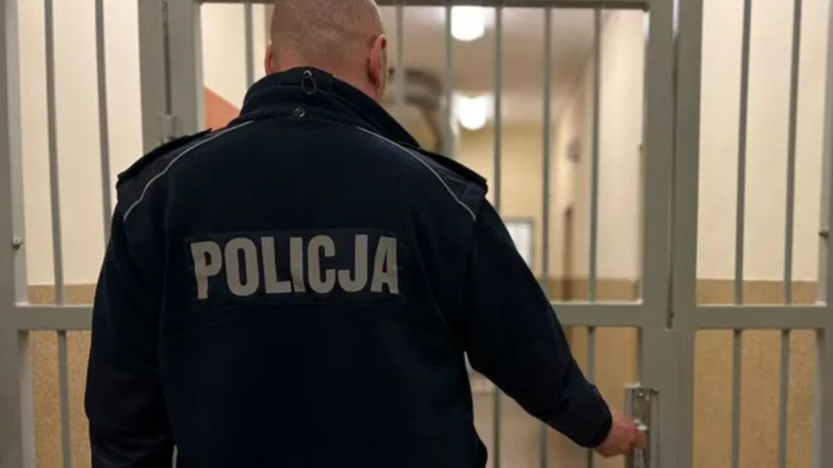 25-latek bez uprawnień leczył chorych na raka