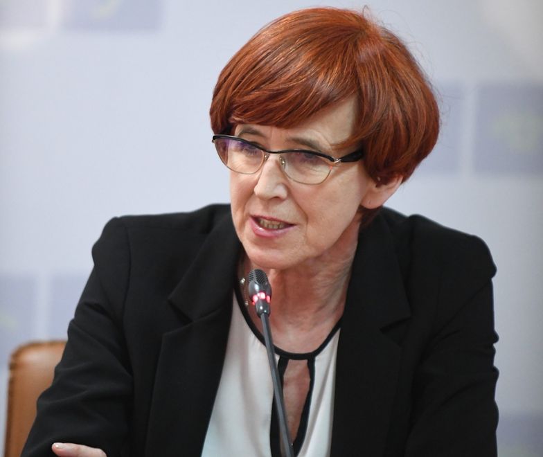 Elżbieta Rafalska: nie każda kobieta rezygnuje z pracy, bo dostaje 500+