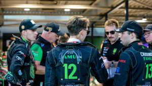 Żużel. Komarnicki znowu wbija szpilę Mrozkowi. "Rozczarował mnie"