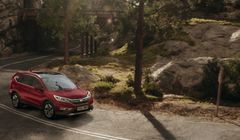 Niekończąca się droga w reklamie Hondy CR-V (wideo)