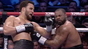 Piąta runda i nokaut! Oto nowa gwiazda wagi ciężkiej?
