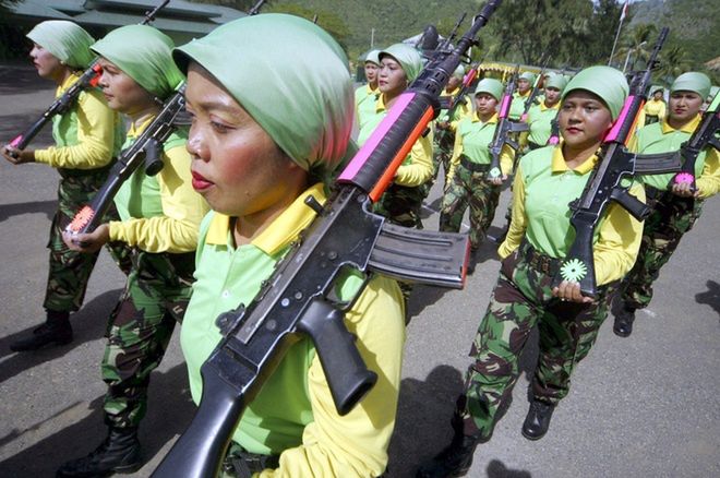 Obowiązkowe testy na dziewictwo w indonezyjskiej armii
