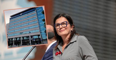 Mają dyplom Collegium Humanum. Będą musieli powtórzyć egzamin