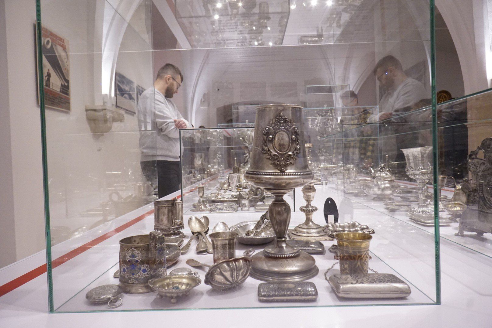 9. Muzeum Sztuk Użytkowych*