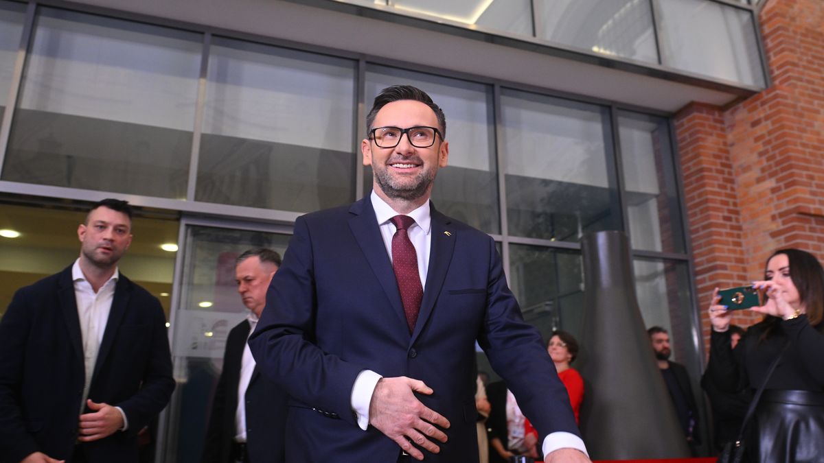 Konferencja Orlen
Warszawa 01.02.2024 Konferencja Orlen n/z Daniel Obajtek,Image: 842391216, License: Rights-managed, Restrictions: , Model Release: no, Credit line: Zbyszek Kaczmarek / Forum
Zbyszek Kaczmarek / Forum
orlen,prezes