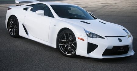 Jak działa launch control w Lexusie LFA? [wideo]