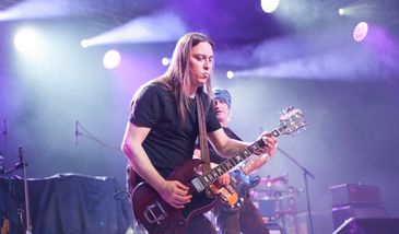 Sebastian Riedel i Cree krytykowani za koncert w Trójce. Zespół odpowiada