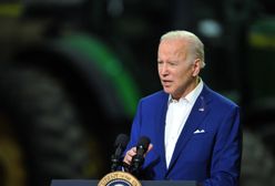 800 mln dolarów na artylerię dla Ukrainy. Biden zatwierdził nowy pakiet pomocowy
