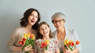 Zduńska Wola: Dzień Kobiet 2026, czyli metamorfozy pań. Zabiegi dla seniorek