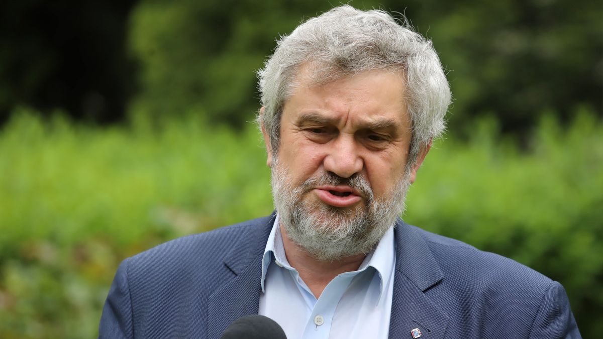 Minister Rolnictwa i Rozwoju Wsi Jan Krzysztof Ardanowski.