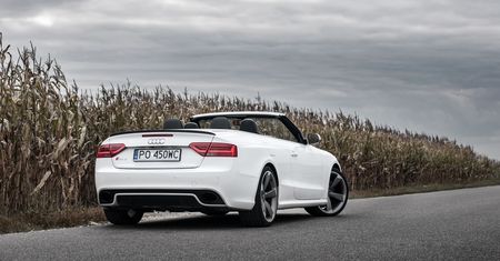 Kabriolet z dachem materiałowym czy metalowo-szklanym - różnice techniczne