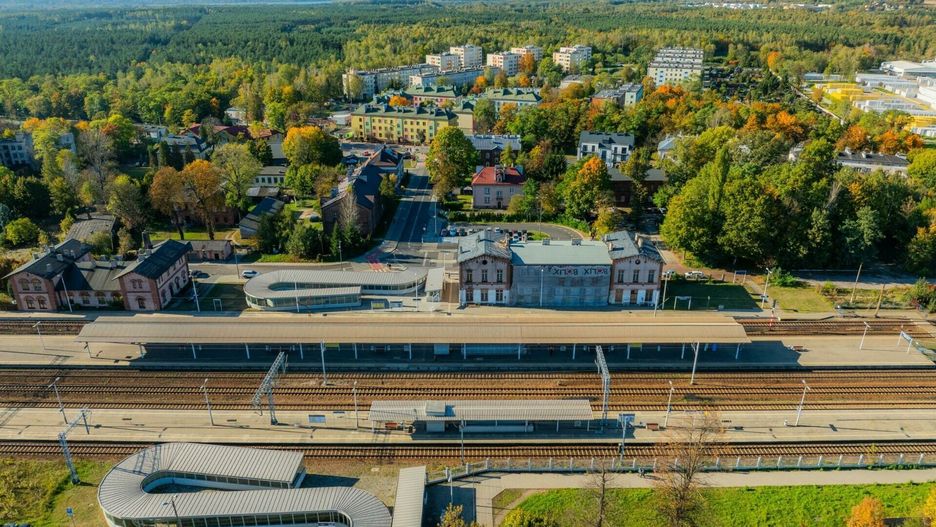 Pociągi Kolei Śląskich zawiozą pasażerów z Dąbrowy Górniczej do Krakowa