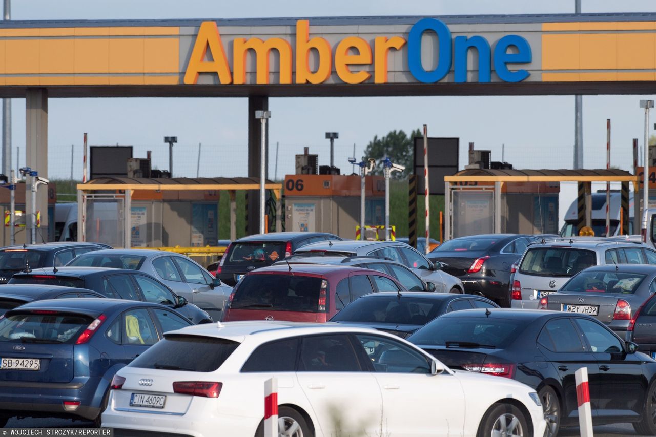 Wakacje 2020 w samochodach. Szykują się spore korki