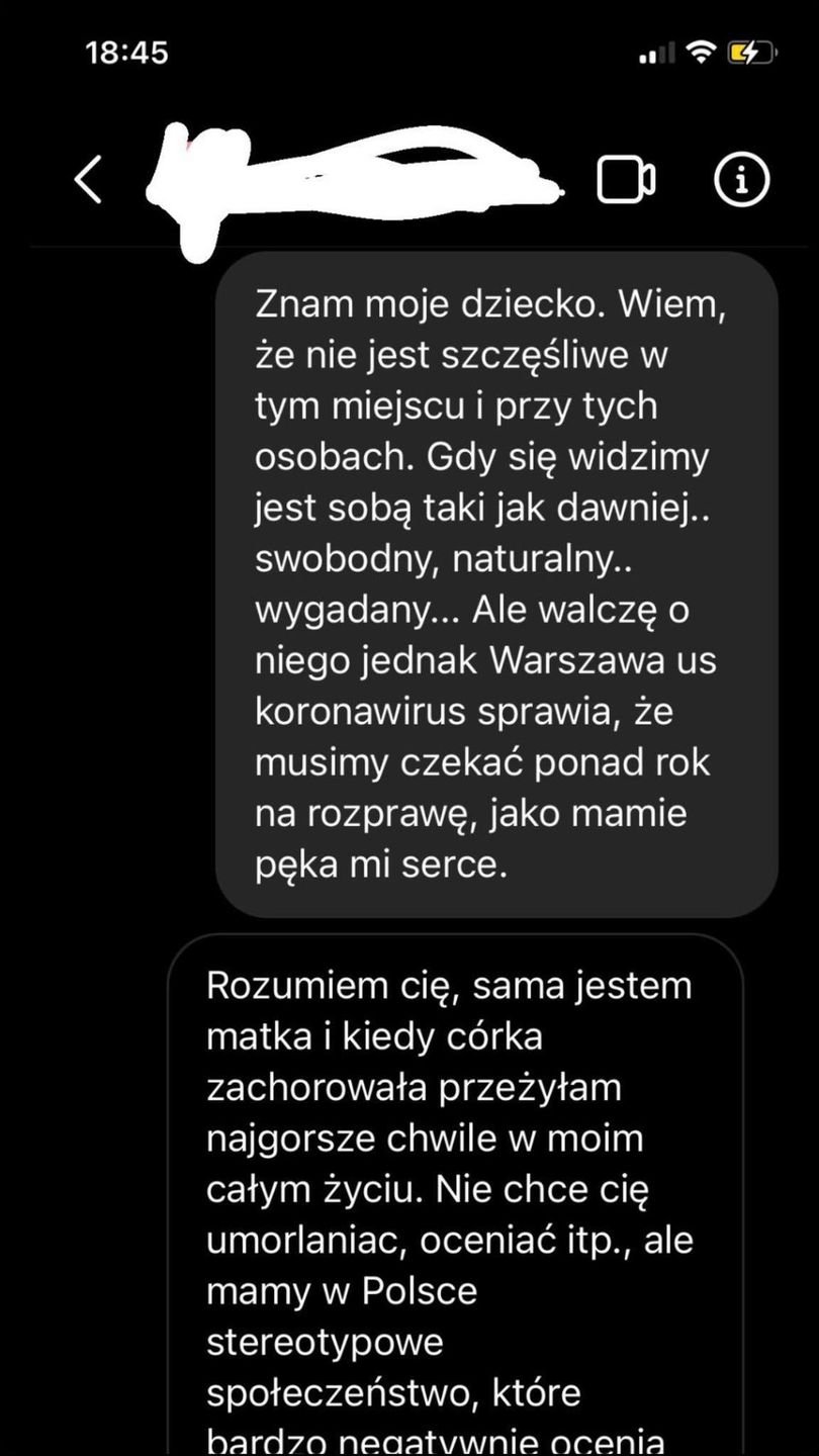 Esmeralda Godlewska pogrąża ojca swojego dziecka
