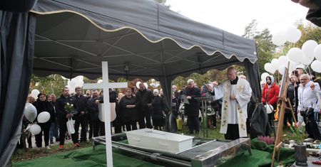 Pogrzeb tragicznie zmarłego 4-letniego Piotrusia. Ludzie spełnili prośbę rodziców