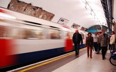 Superszybka kolej w Japonii ma już 50 lat