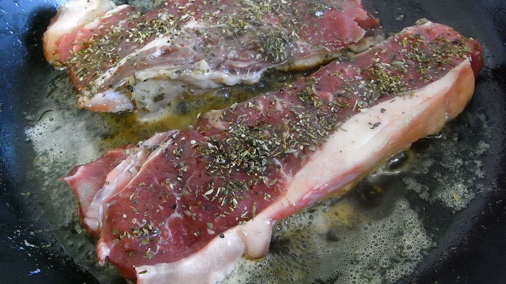 Surowa polędwica wołowa (samo mięso, III klasa mięsa)