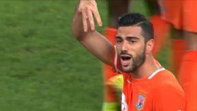 Niesamowity gol Pelle. Włoski piłkarz ośmieszył przeciwnika w polu karnym