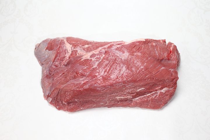 Surowa wołowina krzyżowa (samo mięso, II klasa mięsa)