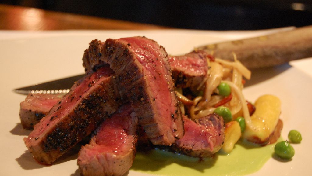 Opiekane steki z łaty wołowej (samo mięso)