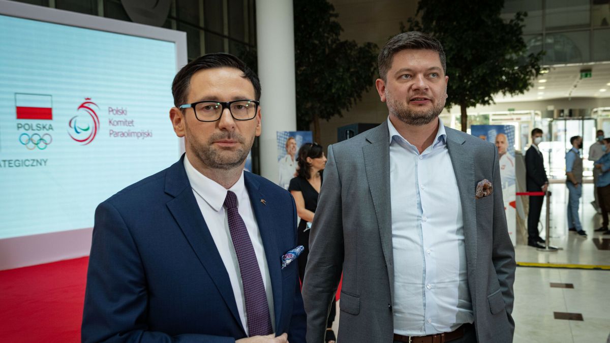 East News / JACEK DOMINSKI/REPORTER / Na zdjęciu: Daniel Obajtek (z lewej) i Adam Burak