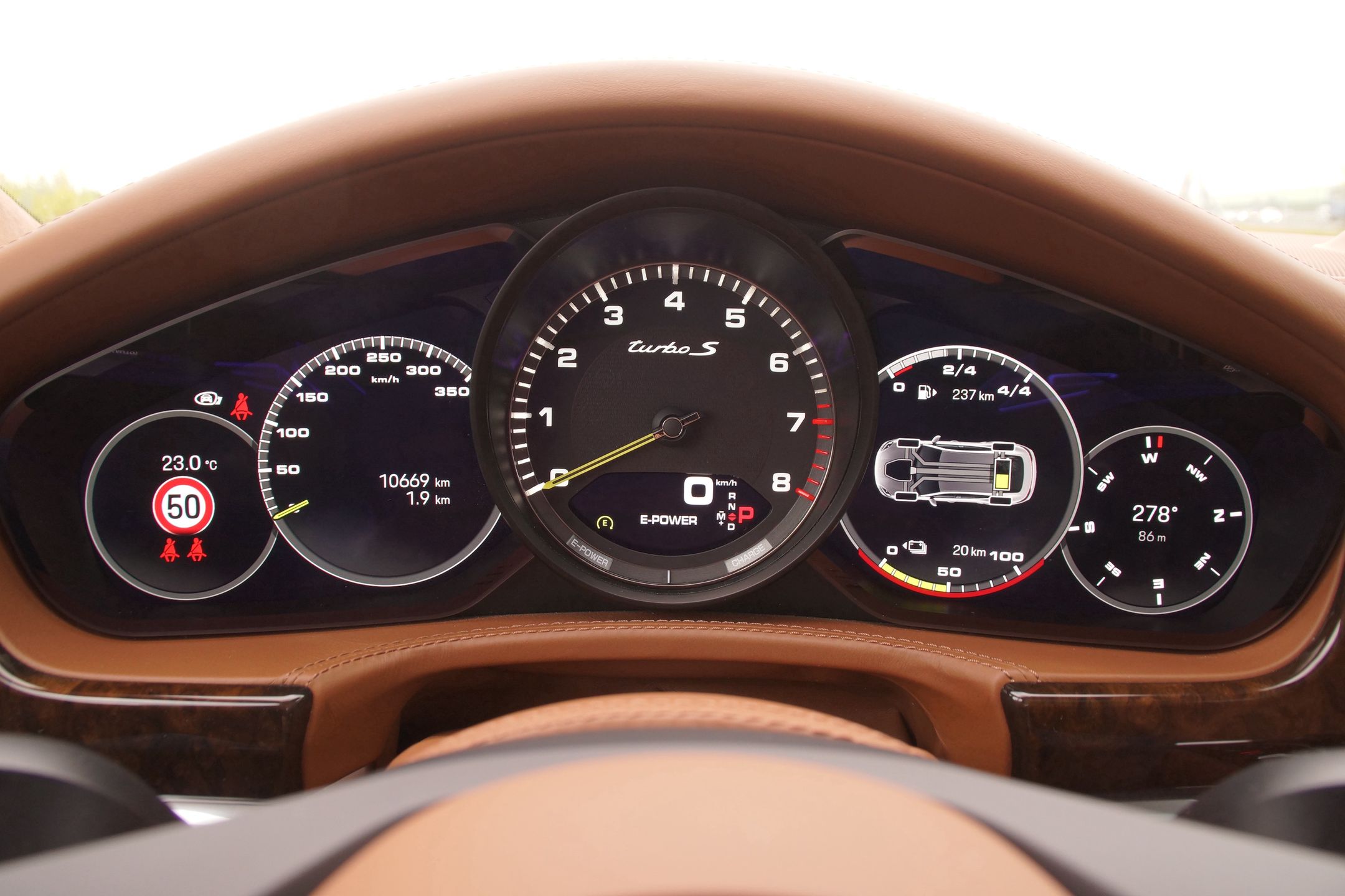 Porsche Panamera Turbo S e-hybrid