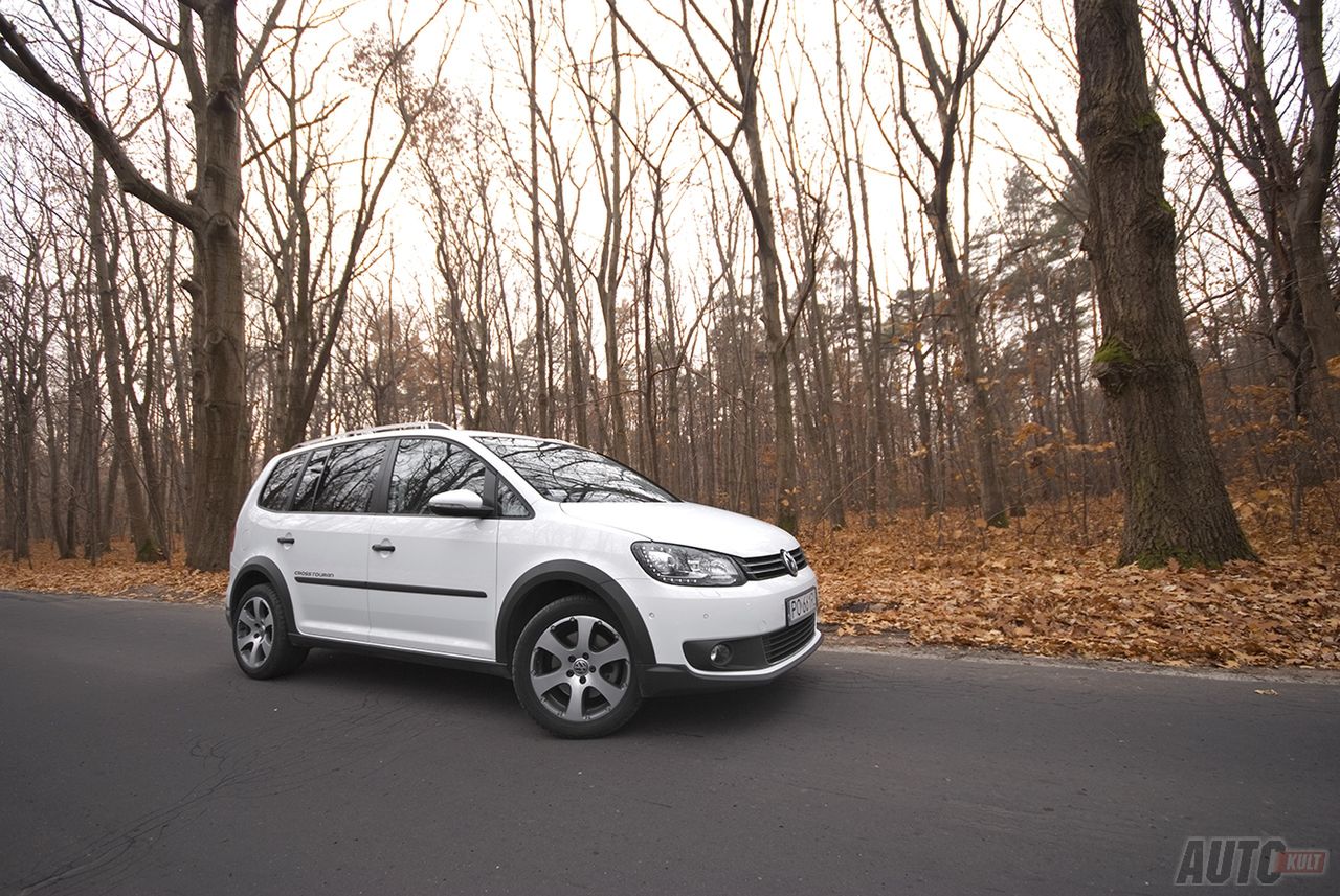 Volkswagen Cross Touran