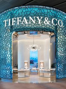 Ekskluzywny i ekologiczny. Efektowny butik Tiffany & Co.