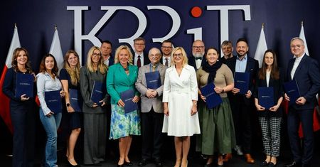 Powstała Rada Edukacji Medialnej. Zajmie się AI i ochroną dzieci