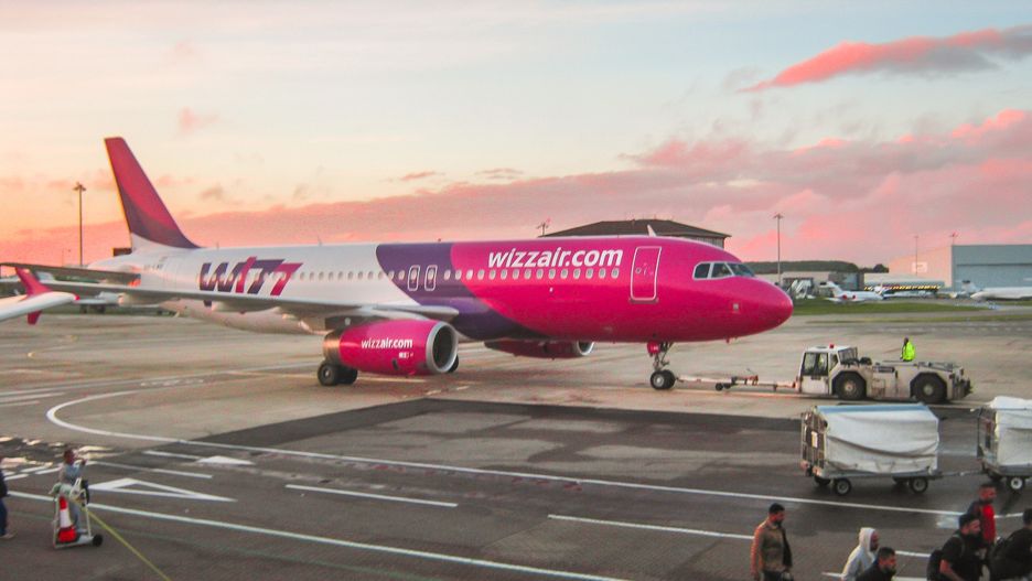 Samolot Wizz Air 